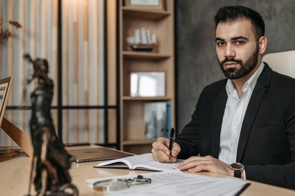 Conseils juridiques : simplifiez vos démarches avec succès